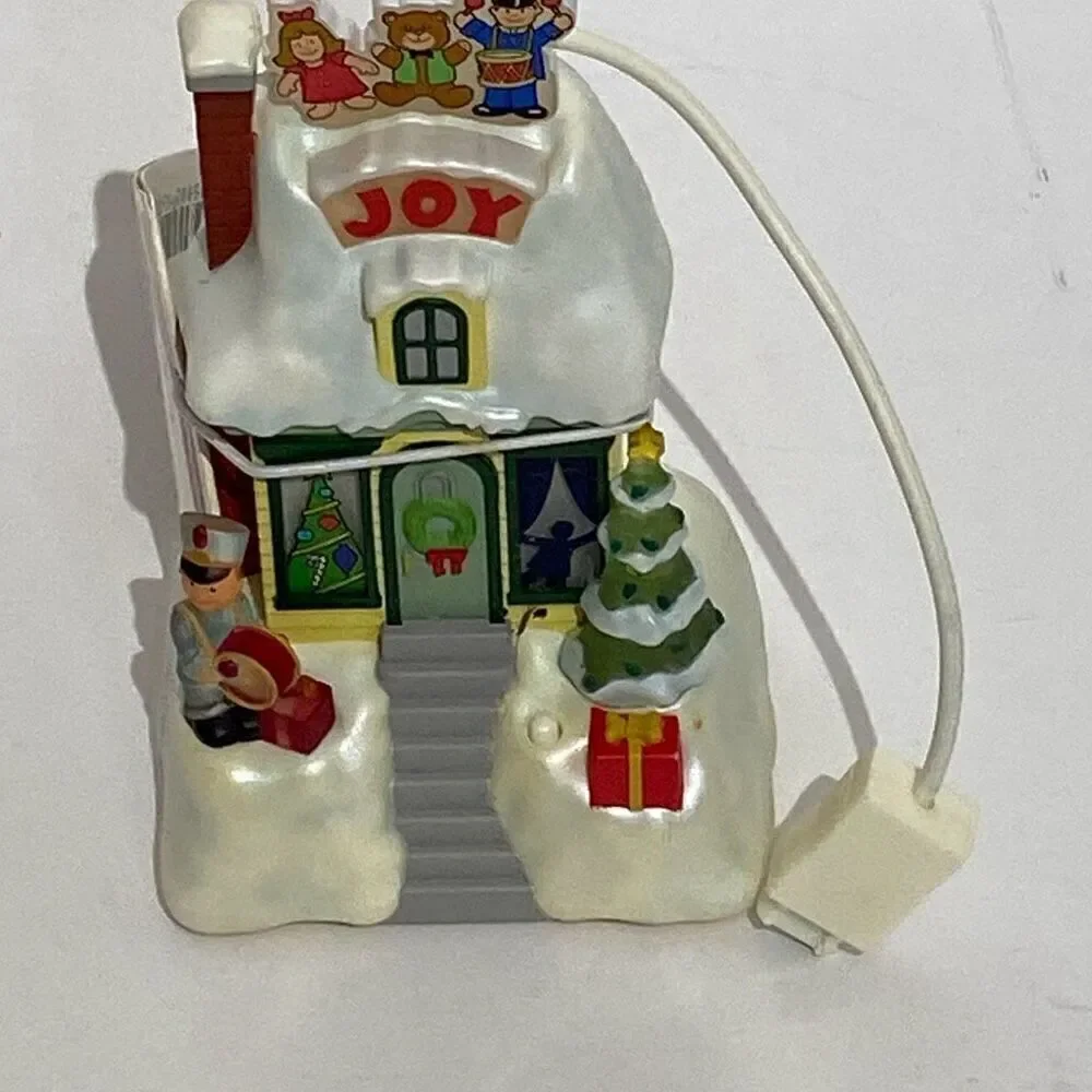 Hallmark Multicolor Joy Carolling‎ Cottages 2009 Christmas Decoration